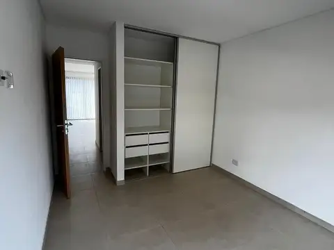 Departamento en Alquiler en Morón Norte, $ 600.000