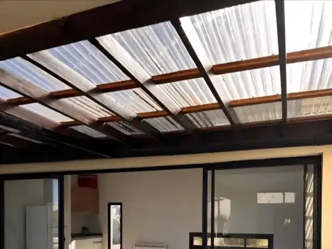 Casa 57 ambientes con 3 baños