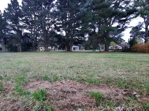 Terreno en Venta 27  mts Fondo