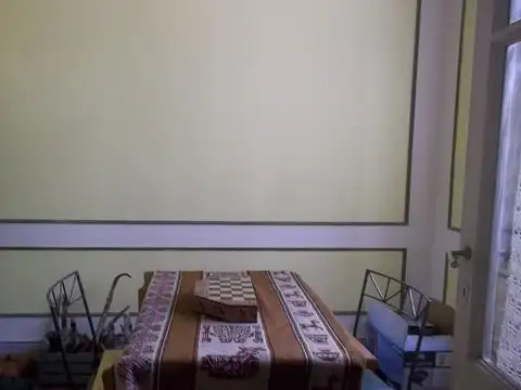 Depto Tipo Casa 5 ambientes con 2 baños