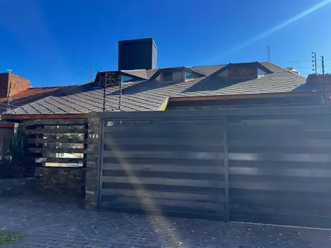 VENTA CASA 5 AMBIENTES DON BOSCO - QUILMES