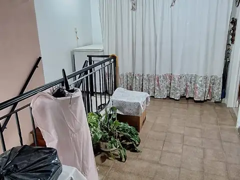 Depto Tipo Casa en Venta de 3 dormitorios