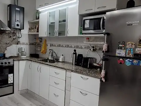 Depto Tipo Casa 4 ambientes con 1 baño