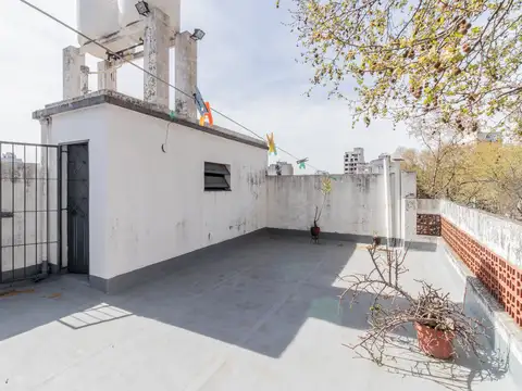 Depto Tipo Casa 3 ambientes con 1 baño