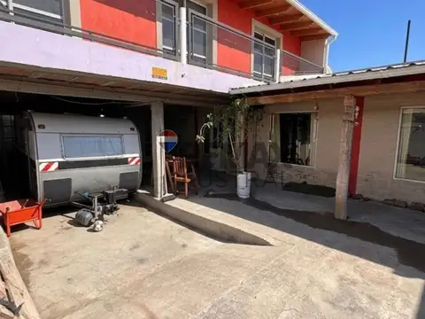 Capitán González 1600