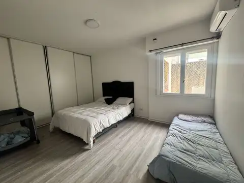 Depto Tipo Casa en Venta 49 años