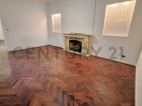 Venta Semipiso 5 Ambientes con Dependencia, 2 Baños + Baño de Servicio - Apto crédito - Almagro