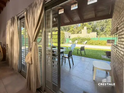 Casa en Venta en Funes, USD 150.000