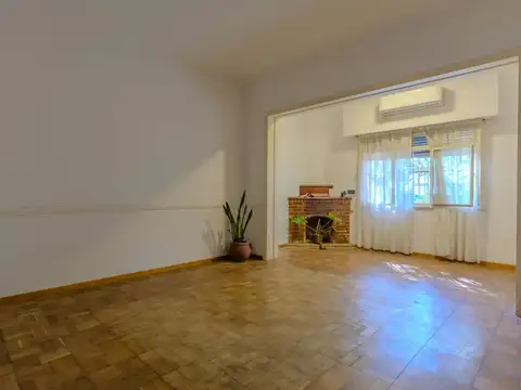 Depto Tipo Casa en Venta 45 años