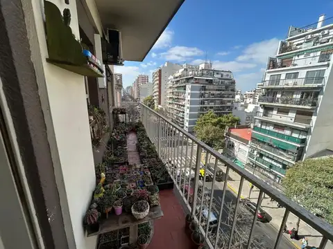 Departamento 2 ambientes con balcon al frente
