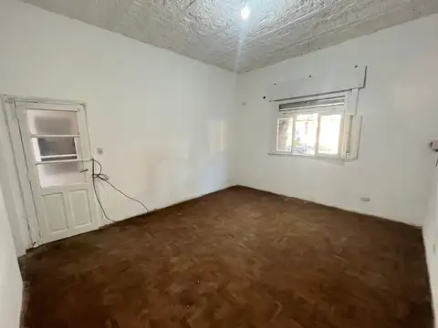 Depto Tipo Casa 4 ambientes con 1 baño