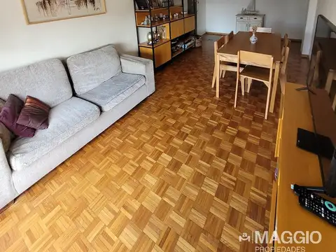 Departamento en Venta con 1 cocheras