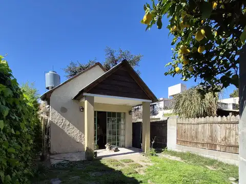 Victoria, muy lindo PH en Alquiler sobre calle cortada,  2 dormit, 2 baños, refaccionado a nuevo