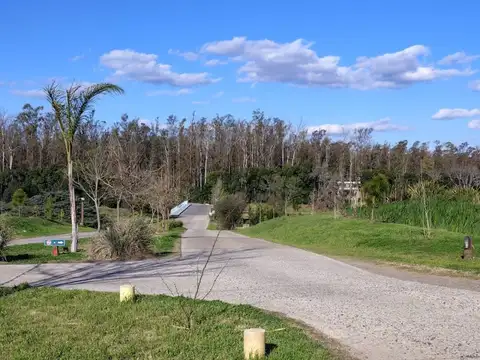 Excelente terreno en el exclusivo barrio privado Campo Timbó ? ACEPTO VEHÍCULO