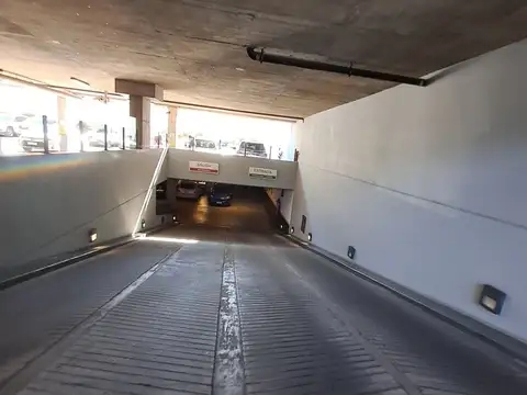 VENTA COCHERA DOBLE 1er SS HUMBOLDT 1550 PALERMO H