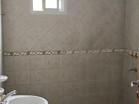 Departamento DE 3 AMBIENTES EN ALQUILER