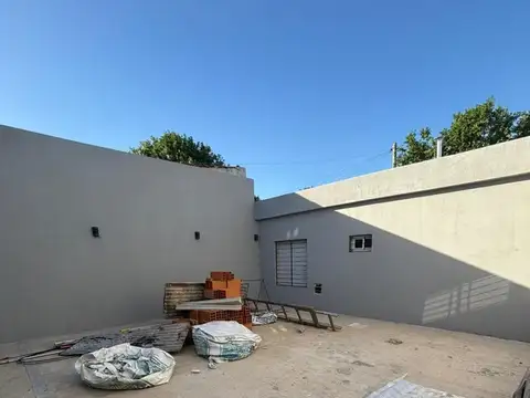 Depto Tipo Casa 3 ambientes con 1 baño