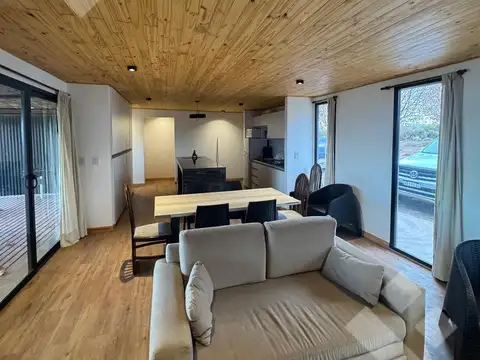 Casa en Venta en Mari Menuco, USD 150.000