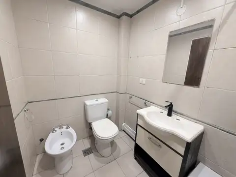 Depto Tipo Casa en Alquiler de 3 ambientes