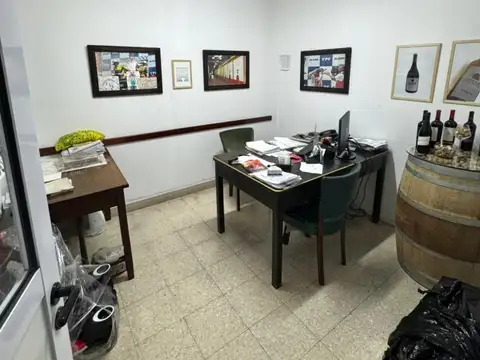 Local en Venta 40 años