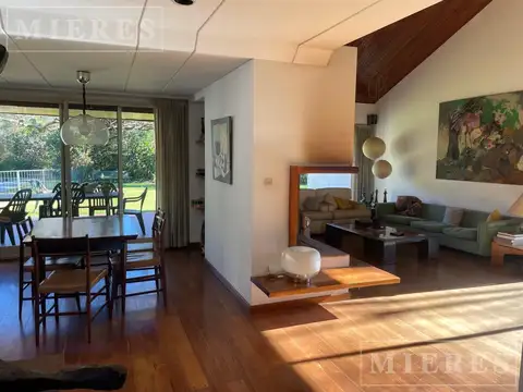 Casa en Venta en Olivos Golf Club, USD 650.000