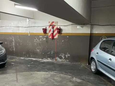 Cochera en Venta Cubierta