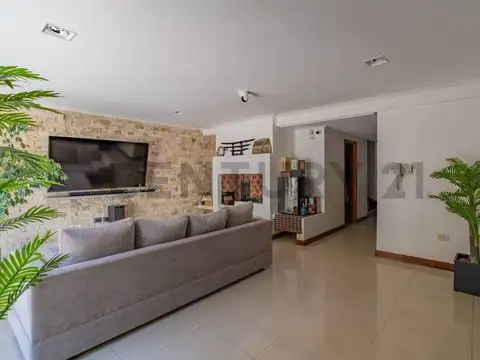 Casa en Venta en Punta Mogotes, USD 450.000