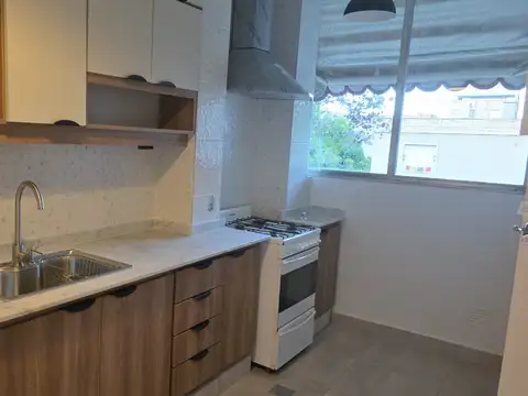 Departamento en Alquiler en Olivos Golf, $ 850.000