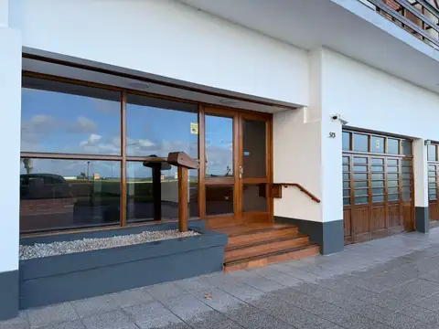 Monoambiente en Edificio Stella Maris –Zona 1-