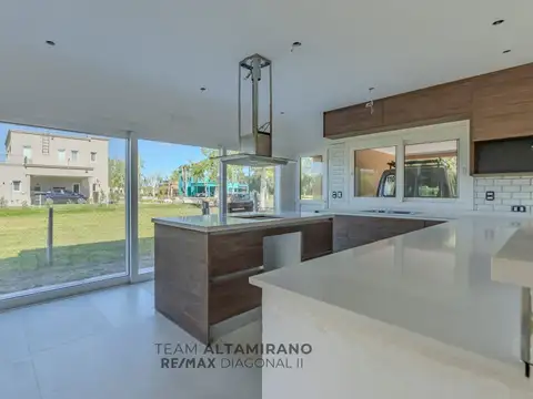 Casa en Venta 1 año