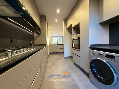 Departamento en Alquiler con 2 cocheras