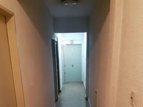 La Rioja 200, Piso 3