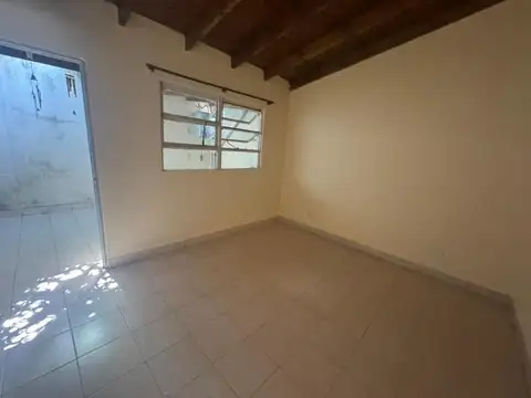 Departamento en Alquiler en Bella Vista, $ 500.000