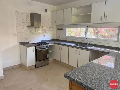 Casa en Venta al Este