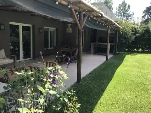 Casa en venta B Cerrado Sausalito Pilar 3 dorm APTO CREDITO