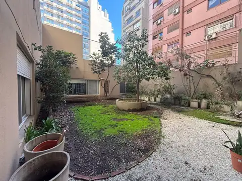 Departamento en Alquiler con 2 cocheras