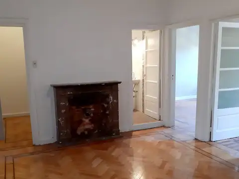 Depto Tipo Casa en Alquiler 60 años