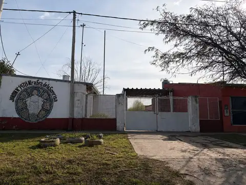 SE VENDE LOTE CON CONSTRUCCION 