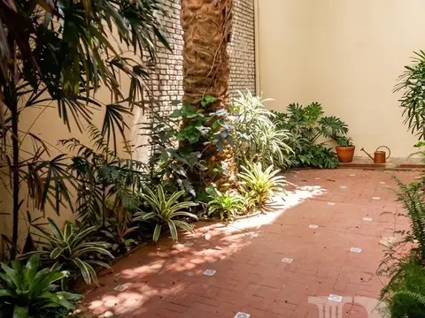 Departamento en  ALQUILER 3 Amb con Amplio Patio y Cochera