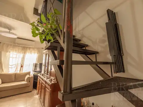 Depto Tipo Casa en Venta 30 años