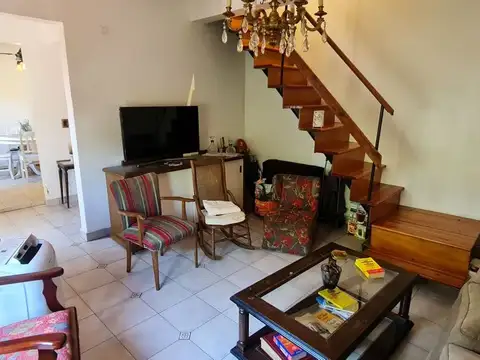 Depto Tipo Casa en Venta 18 años