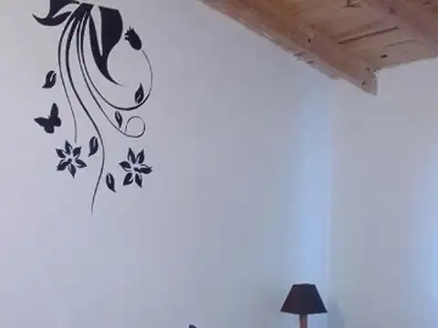 Casa 3 ambientes con 1 baño