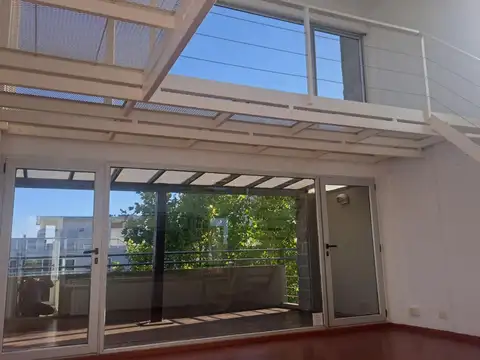 Delgado 300, Piso 4°