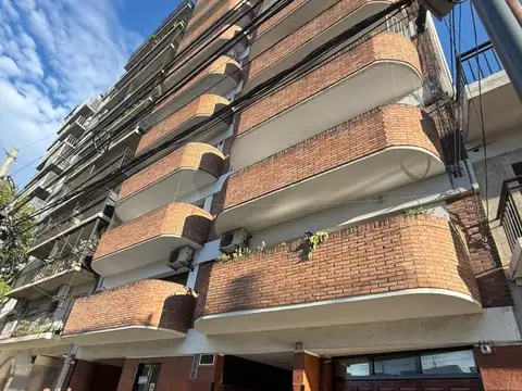 Departamento en Alquiler en Ramos Mejia, $ 450.000