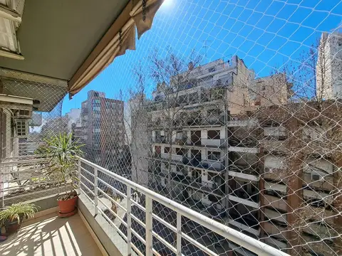 Departamento en Venta al Noreste
