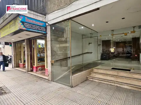 Combate De Los Pozos 100, Piso 2