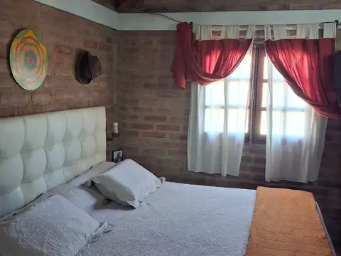 Casa en Venta con 7 cocheras