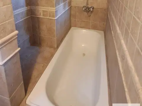 Departamento 4 ambientes con 1 baño