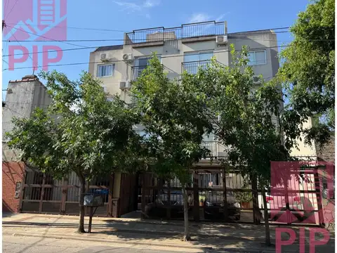 DEPARTAMENTO 2 AMBIENTES CON PATIO PROPIO EN ALQUILER!!