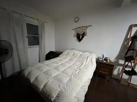 CASA A REFACCIONAR 3 DORMITORIOS TERRENO Y PILETA